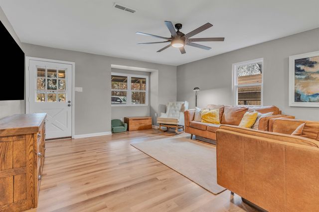 6155 HIGHWAY 57 HWY, Rossville, TN 38066