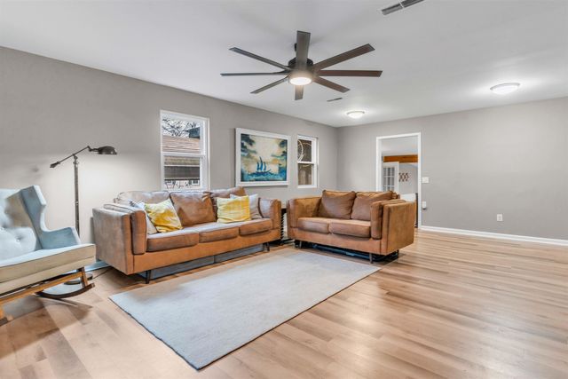 6155 HIGHWAY 57 HWY, Rossville, TN 38066