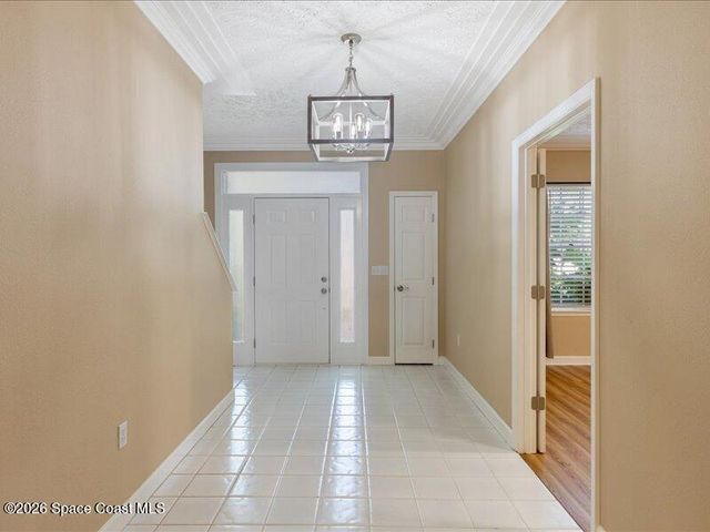 578 Lake Ashley Circle, West Melbourne, FL 32904