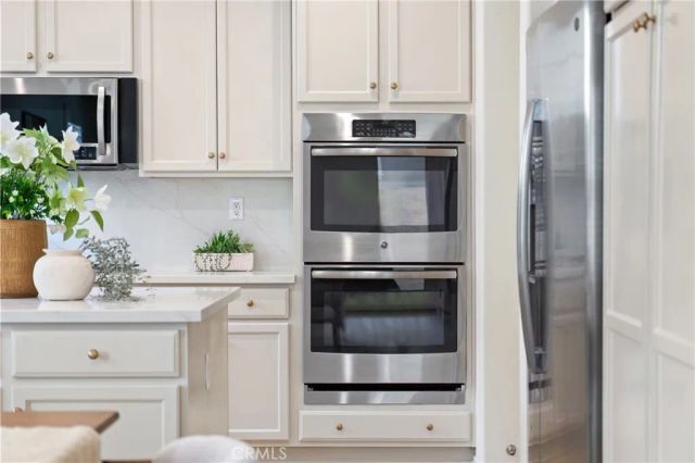 141 Fieldwood, Irvine, CA 92618
