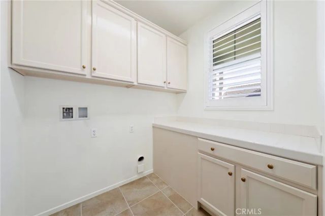 141 Fieldwood, Irvine, CA 92618