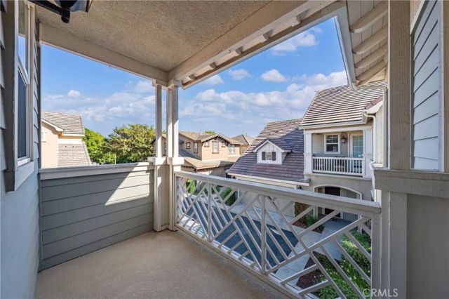 141 Fieldwood, Irvine, CA 92618