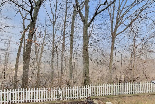 4749 S Cedar Trail, Stevensville, MI 49127