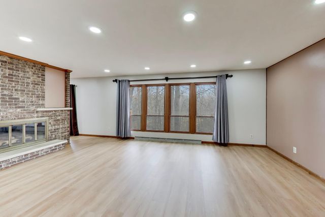 4749 S Cedar Trail, Stevensville, MI 49127