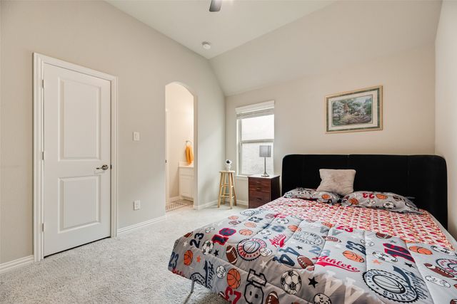 718 Waterbrook Parkway, Argyle, TX 76226