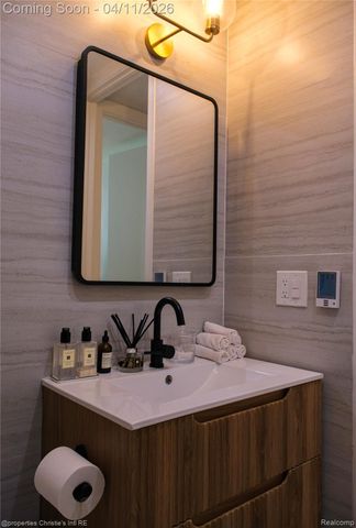 1929 ORLEANS Street 3, Detroit, MI 48207