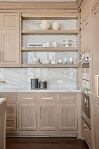 1111 W River Parkway 34A, Minneapolis, MN 55415