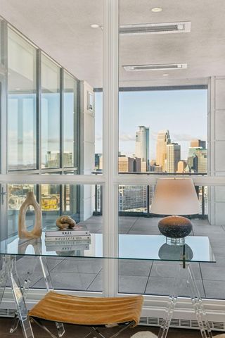 1111 W River Parkway 34A, Minneapolis, MN 55415