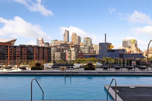 1111 W River Parkway 34A, Minneapolis, MN 55415