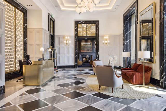 1111 W River Parkway 34A, Minneapolis, MN 55415