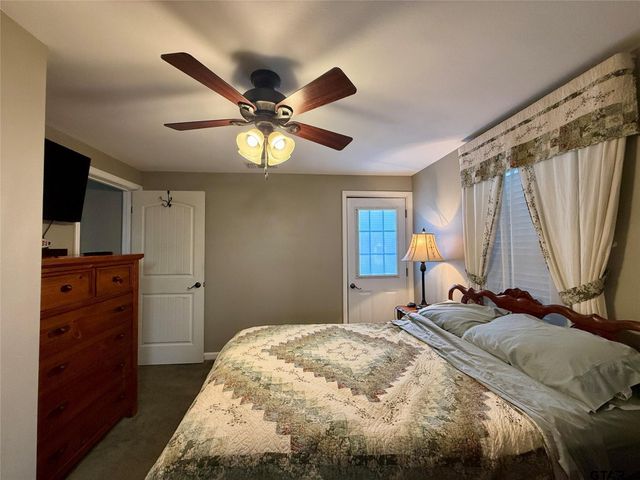 509 Sherman Street, Winnsboro, TX 75494