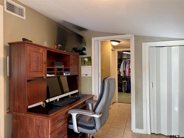 509 Sherman Street, Winnsboro, TX 75494