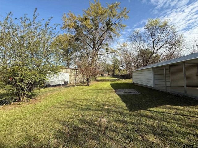 509 Sherman Street, Winnsboro, TX 75494
