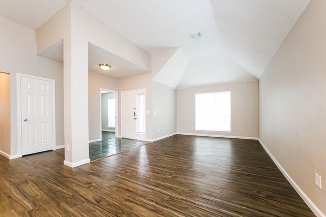 1638 Rushworth Drive, Houston, TX 77014