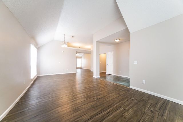 1638 Rushworth Drive, Houston, TX 77014