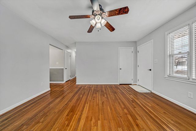 2409 Rollingwood DR, Salem, VA 24153