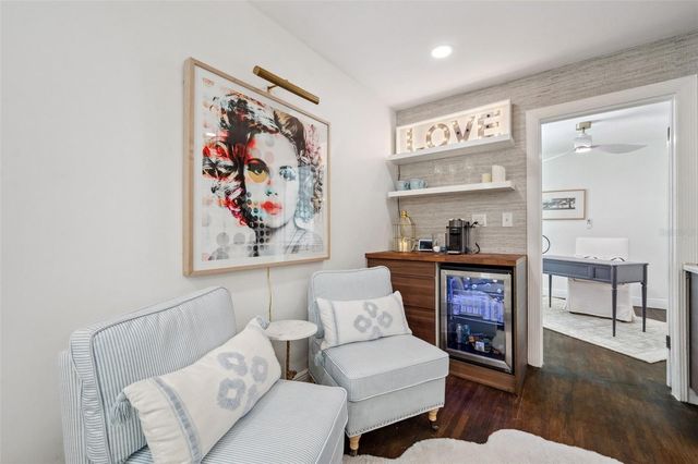 4019 W BAY TO BAY BOULEVARD, Tampa, FL 33629