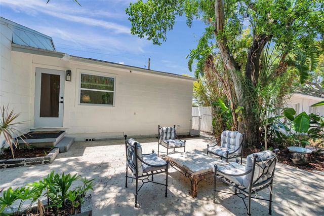 4019 W BAY TO BAY BOULEVARD, Tampa, FL 33629