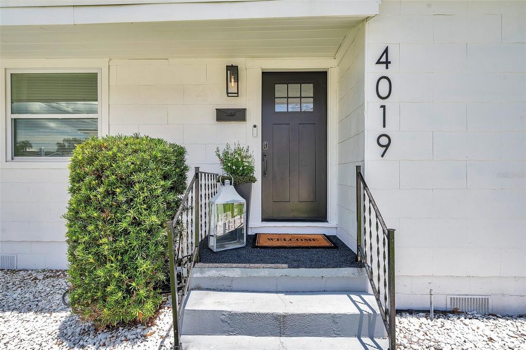 4019 W BAY TO BAY BOULEVARD, Tampa, FL 33629