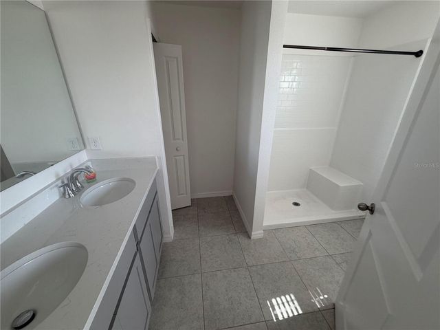 3883 ACADEMIA AVE AVENUE, Lakeland, FL 33803