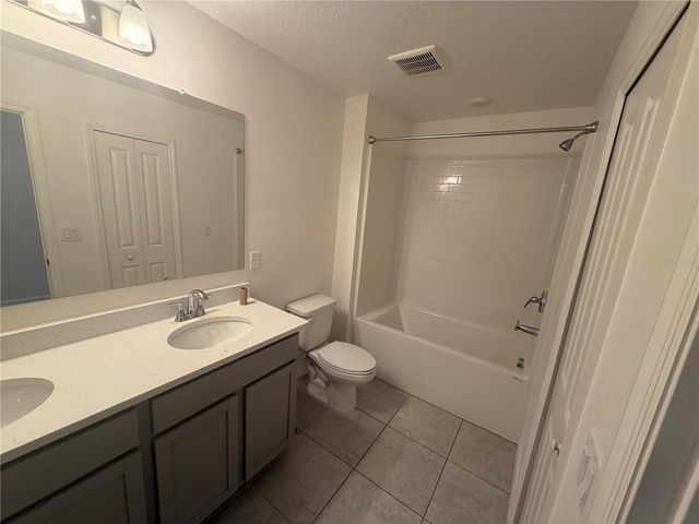 3883 ACADEMIA AVE AVENUE, Lakeland, FL 33803