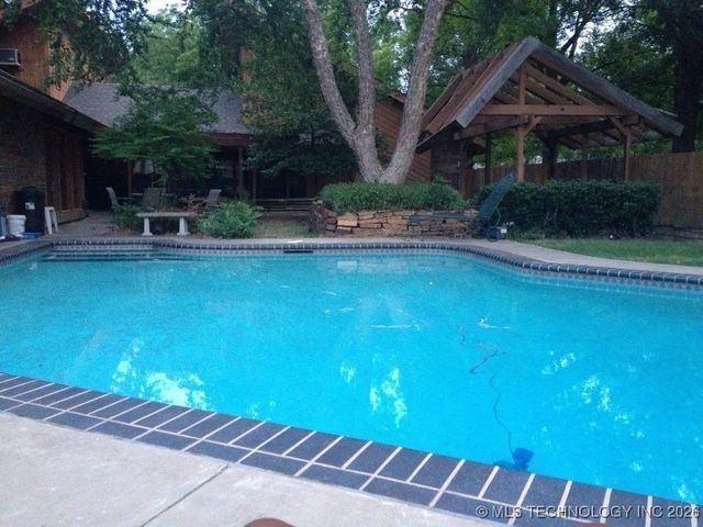 141 G Street SW, Ardmore, OK 73401