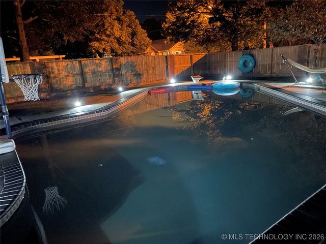 141 G Street SW, Ardmore, OK 73401