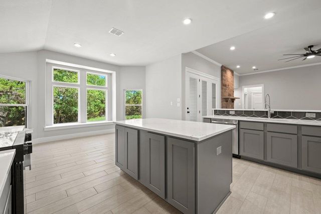 6 Sonata Cir, Wimberley, TX 78676