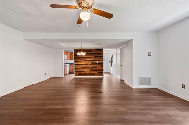 759 Coventry Township Place, Marietta, GA 30062