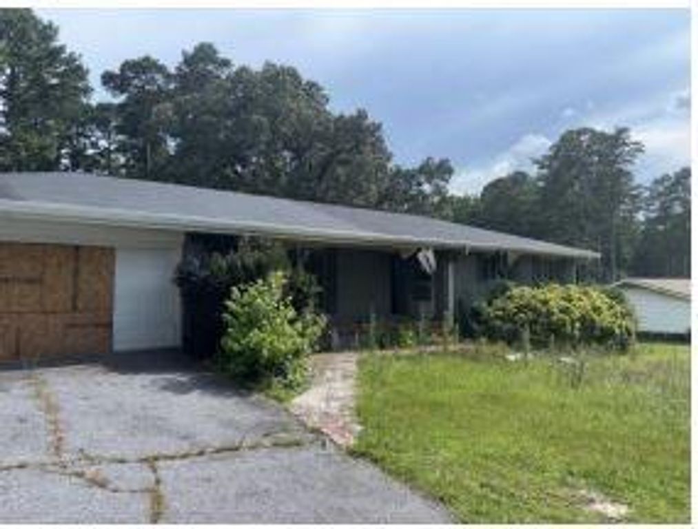 2454 West Road, Riverdale, GA 30296
