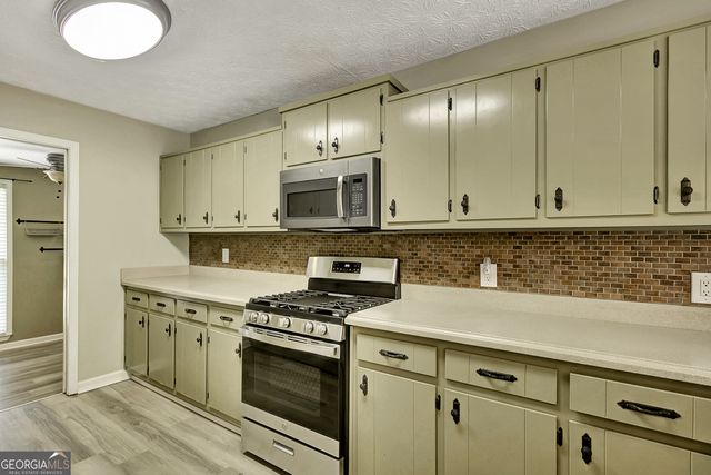 300 Briarwood Road, Tyrone, GA 30290