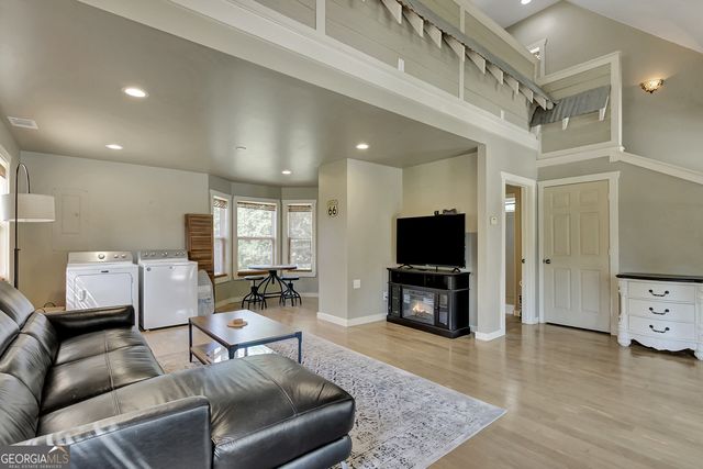 300 Briarwood Road, Tyrone, GA 30290