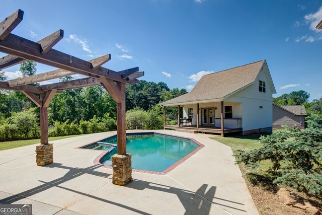 300 Briarwood Road, Tyrone, GA 30290
