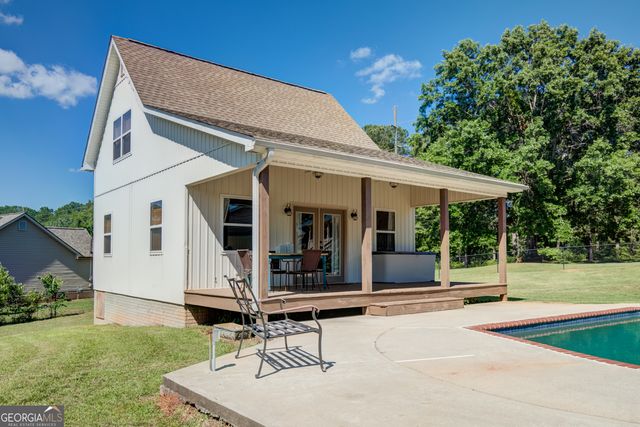 300 Briarwood Road, Tyrone, GA 30290