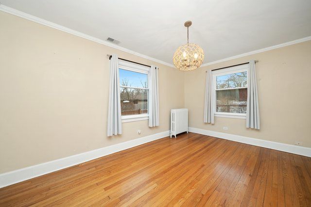 8225 Lake Street, River Forest, IL 60305