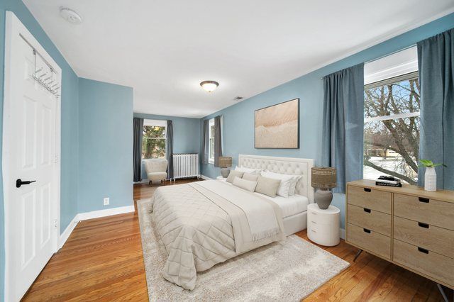 8225 Lake Street, River Forest, IL 60305