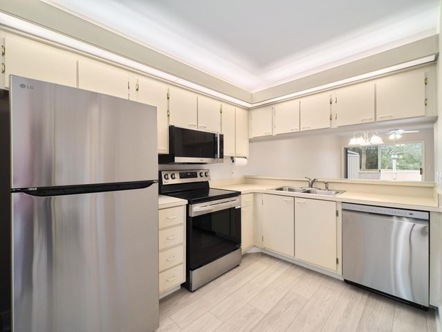 6303 Riverwalk Lane 5, Jupiter, FL 33458