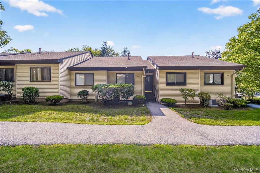 129C Columbia Court, Yorktown Heights, NY 10598