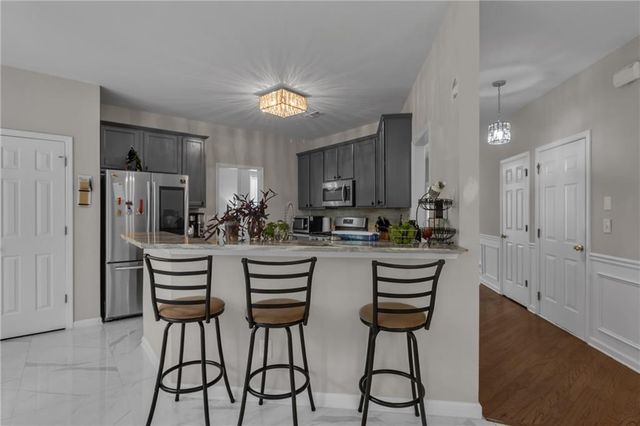 698 Deer Lake Trail, Stone Mountain, GA 30087