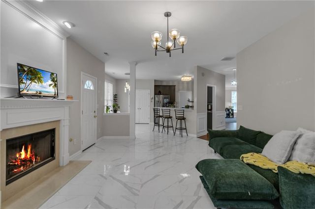 698 Deer Lake Trail, Stone Mountain, GA 30087