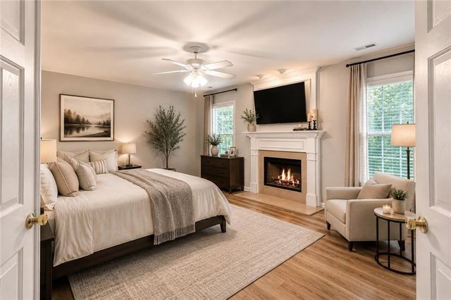 698 Deer Lake Trail, Stone Mountain, GA 30087