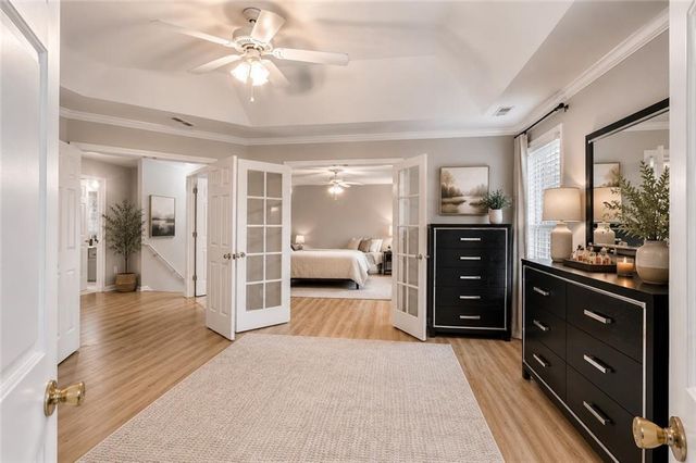 698 Deer Lake Trail, Stone Mountain, GA 30087