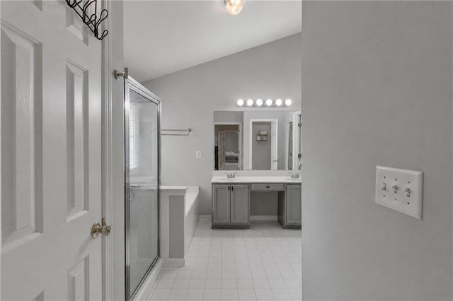698 Deer Lake Trail, Stone Mountain, GA 30087