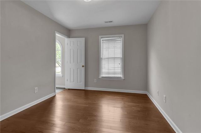 698 Deer Lake Trail, Stone Mountain, GA 30087