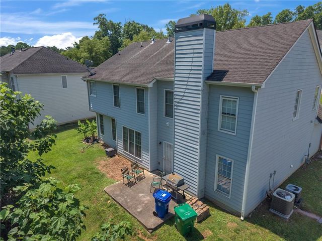 698 Deer Lake Trail, Stone Mountain, GA 30087