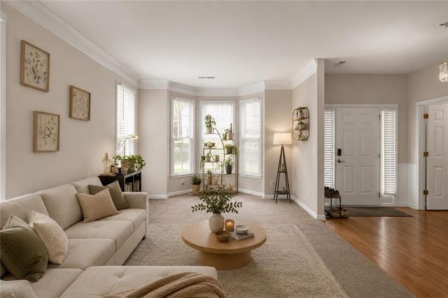 698 Deer Lake Trail, Stone Mountain, GA 30087
