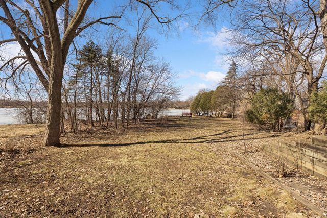 1208 Edgewater Avenue, Arden Hills, MN 55112