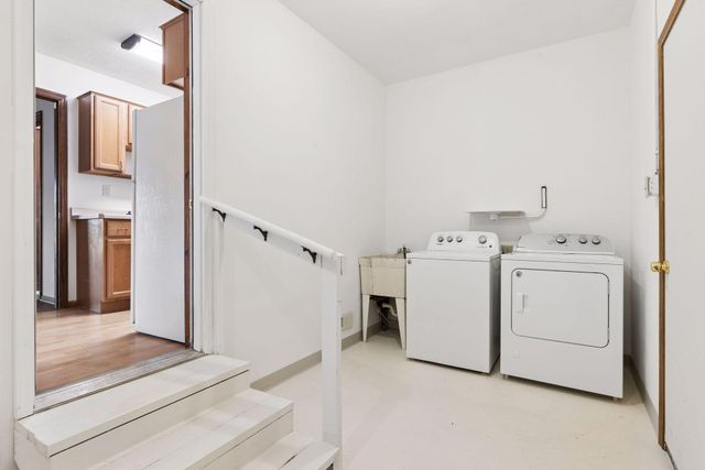 1208 Edgewater Avenue, Arden Hills, MN 55112