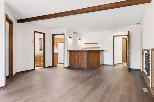 1208 Edgewater Avenue, Arden Hills, MN 55112