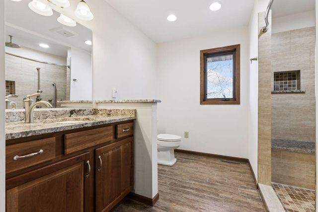 1208 Edgewater Avenue, Arden Hills, MN 55112